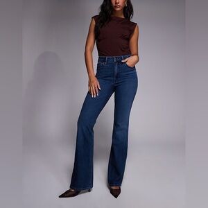 Good American SOFT TECH GOOD CLASSIC BOOT CUT 33.5 Inseam Size 10